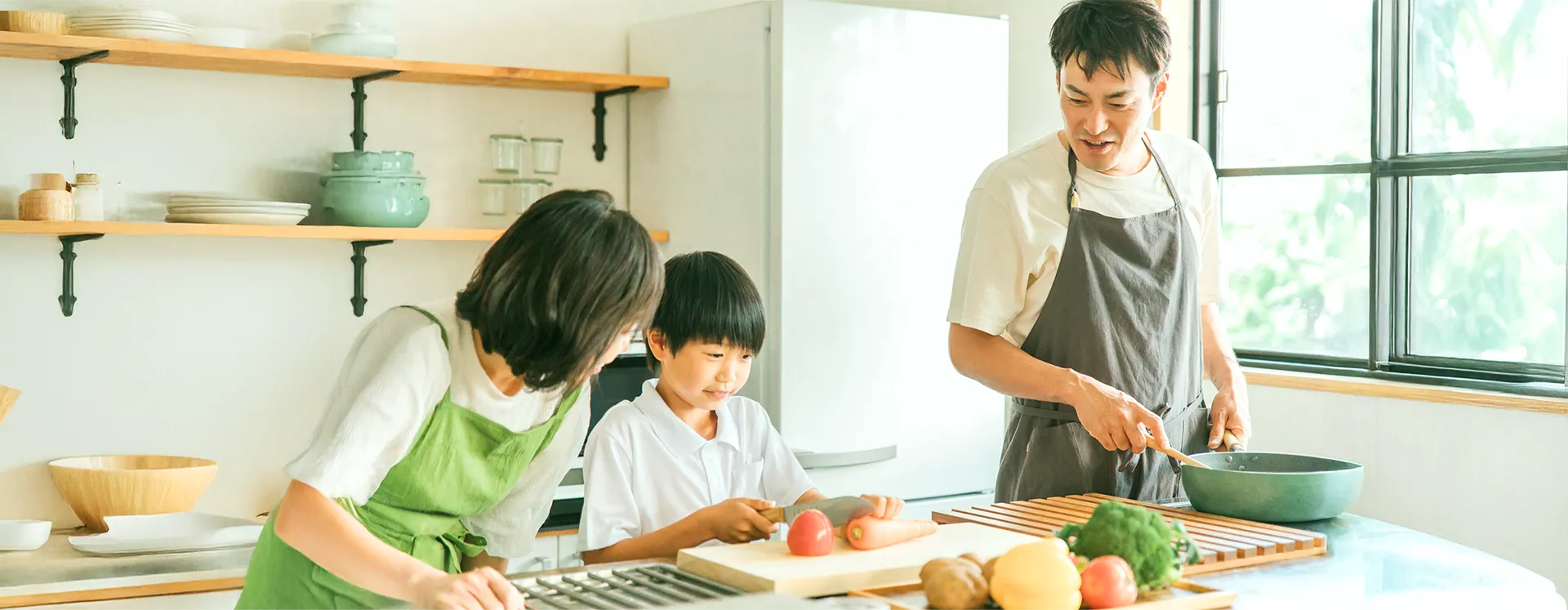 株式会社横浜川和｜食品包装資材の卸売り